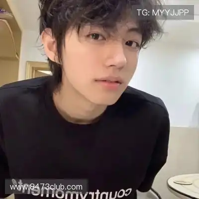 羿垚崇
